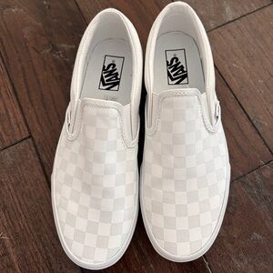 NWT Vans